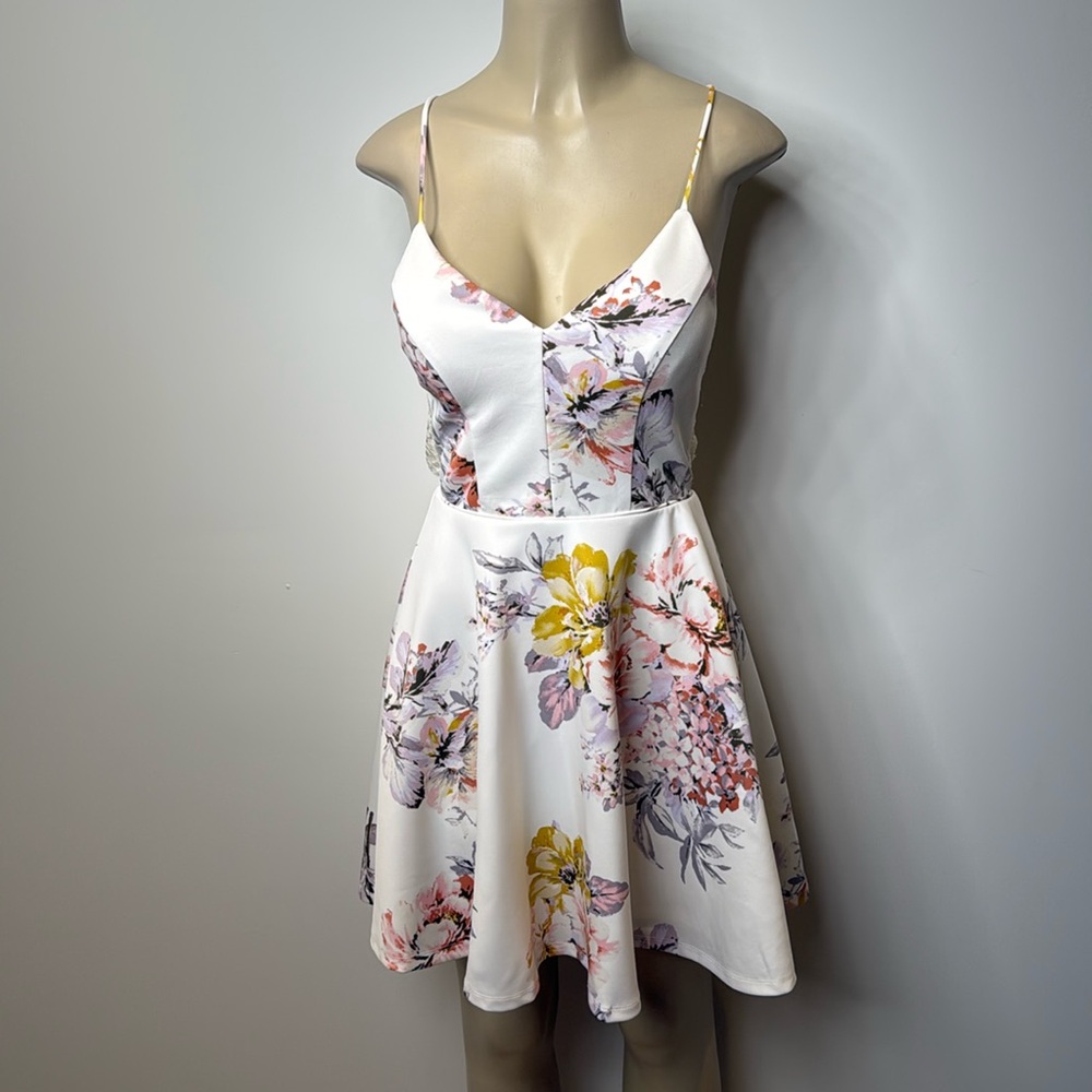 Jodi Kristopher size 5 white floral dress